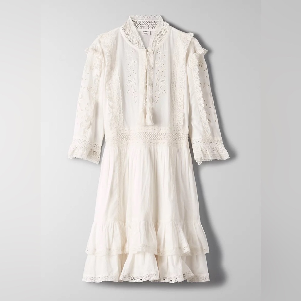 Aritzia Sunday Best White Cotton and Lace Dress Size 4, fits like XS-S